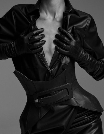 MANUSI LUNGI MANUSI LUNGI